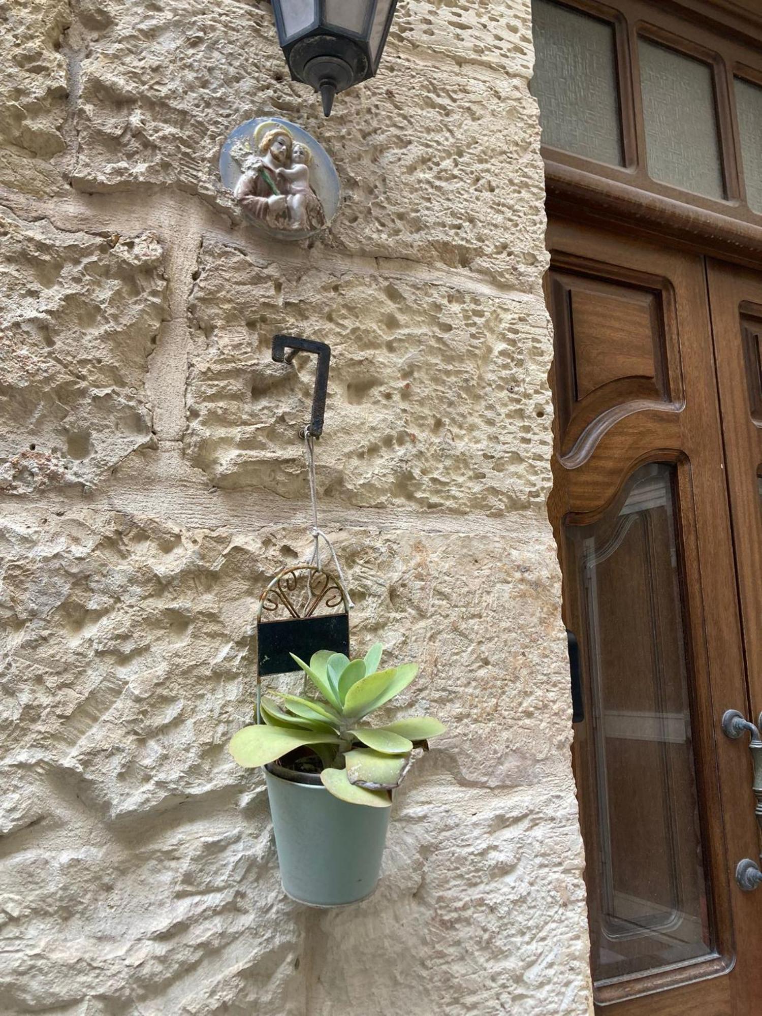 Charming Central Townhouse In Sliema Steps From Promenade And Sliema Ferry Apartment Luaran gambar